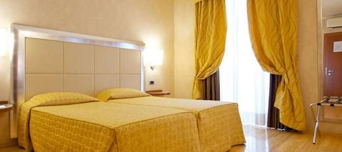 Фото Best Western Crystal Palace Hotel