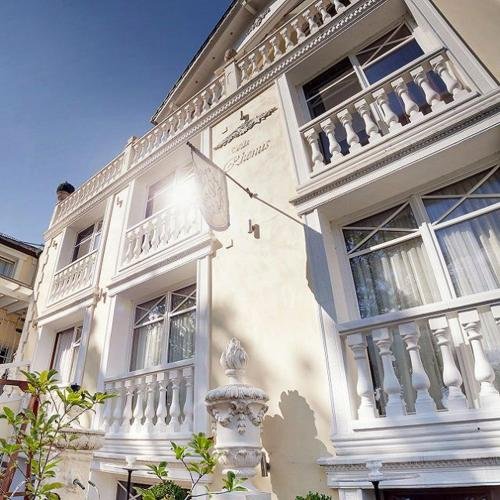 Фото отеля 1