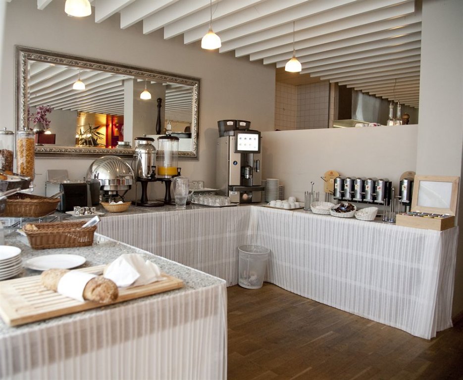 Фото Nash Airport Hotel