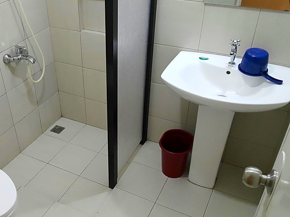 Фото Asiatel Hotel, Sta. Rosa, Laguna