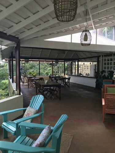 Гостиница Sugarapple Inn в Сент-Винсент и Гренадинах