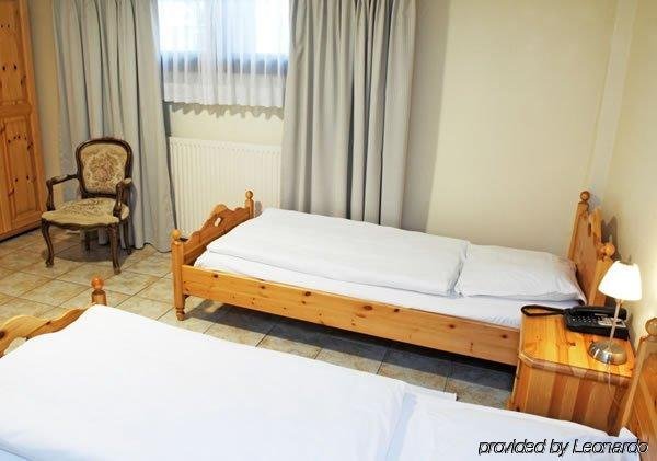 Фото Hôtel Le Châtelet