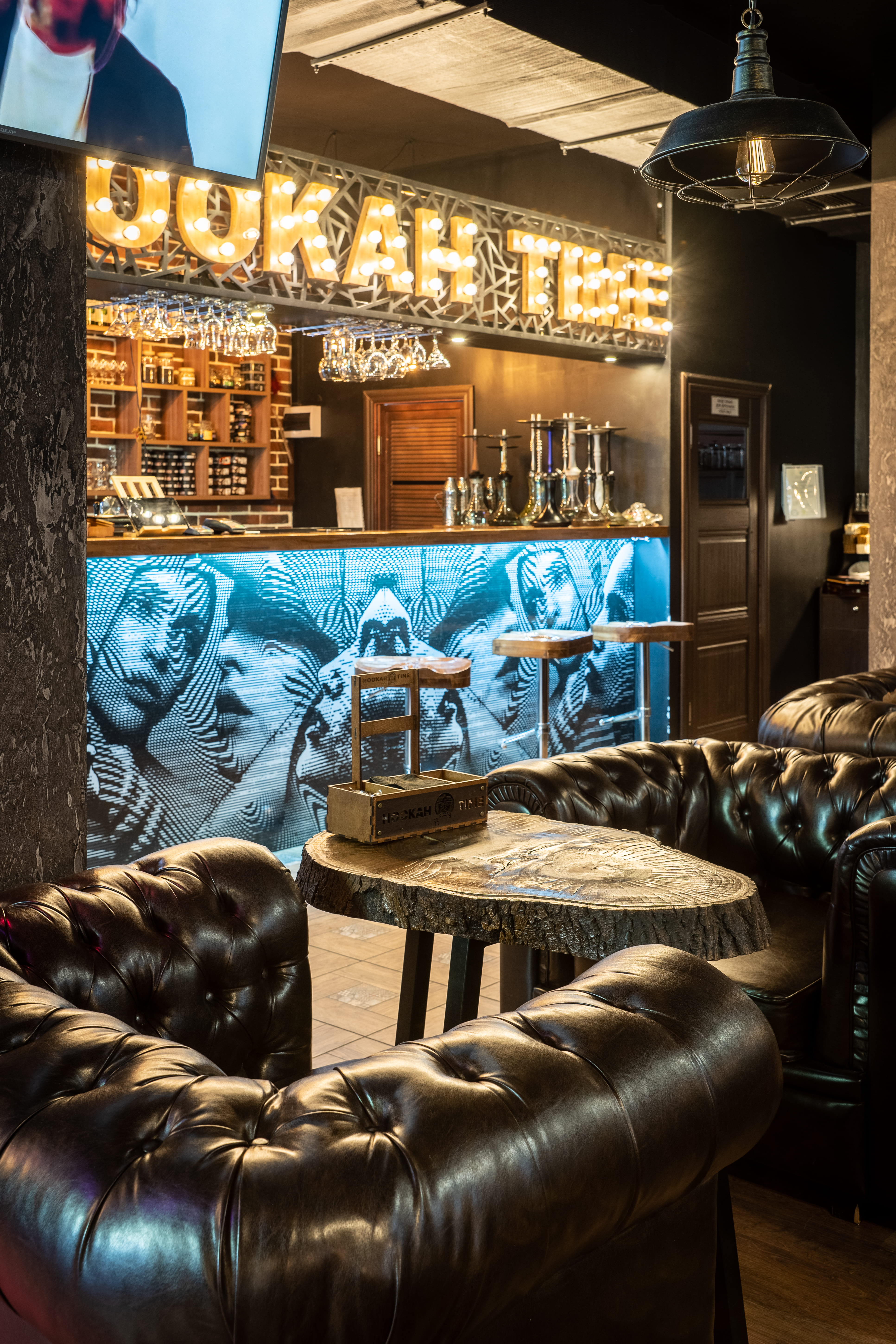 Лесбиянка садомасо қараңыз