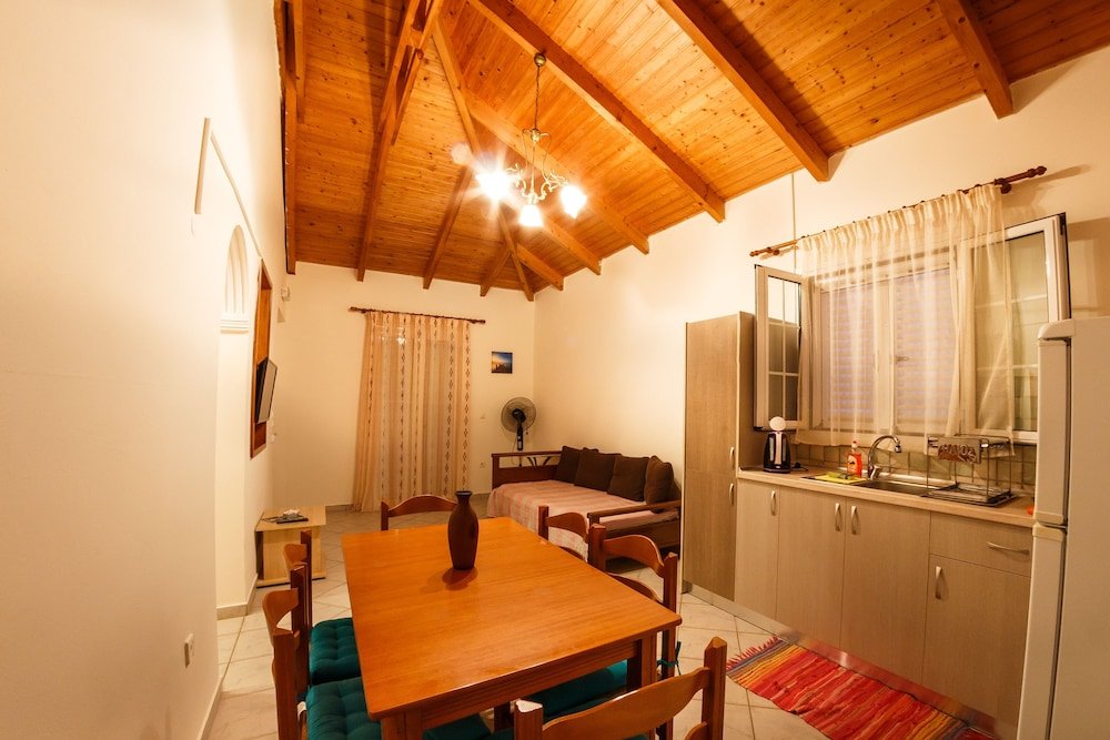 Фото Porto Gerakas Villas