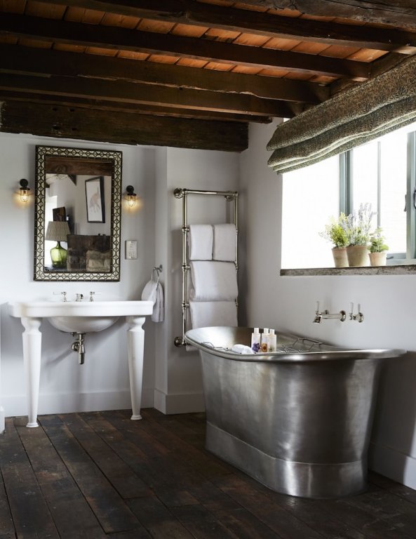 Фото Artist Residence Oxfordshire