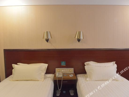 Фото Jinjiang Inn Style Jinan Wuyingshan Road North