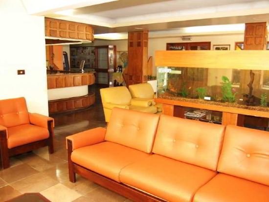 Фото Hotel Suárez Campo Bom