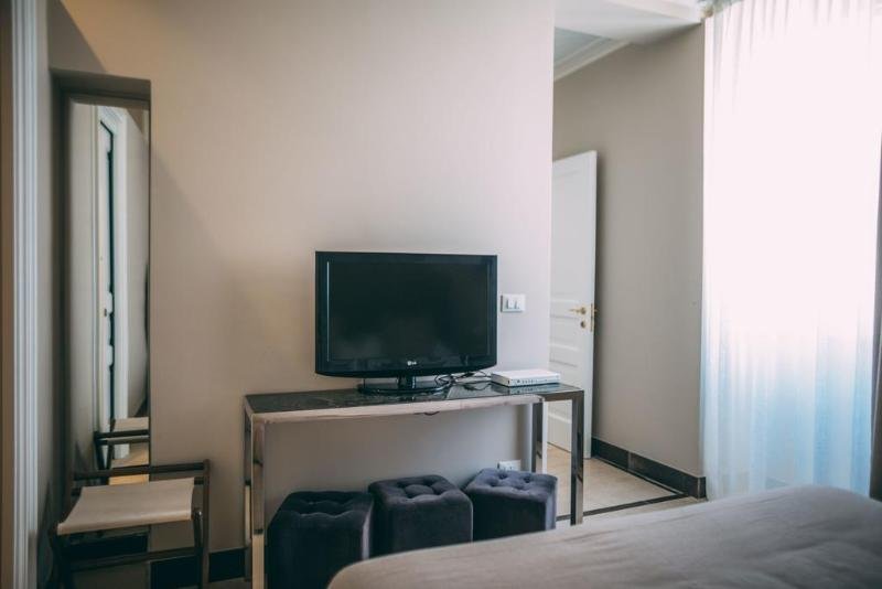 Фото La Dependance Hotel