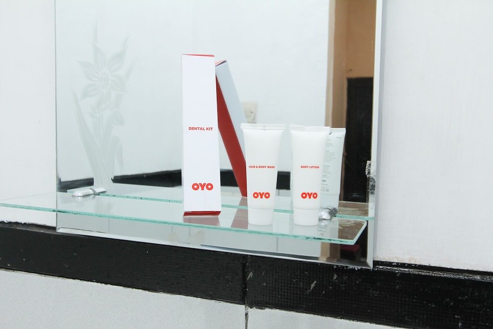 Фото Oyo 1594 Al Firdausi Residence