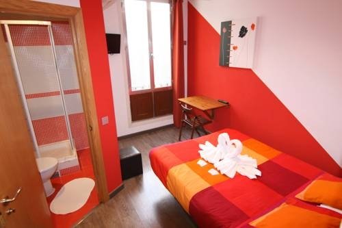 Фото Hostal Abril