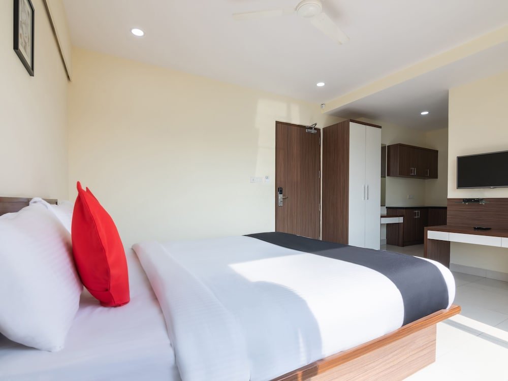 Фото Capital O 28398 Mysore Gate