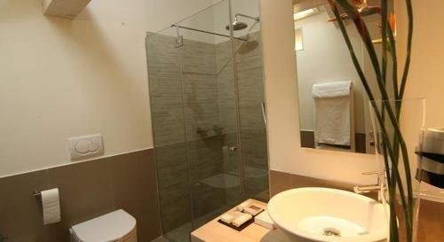 Фото Le Rose Suite Hotel