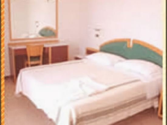 Фото Hotel Artide