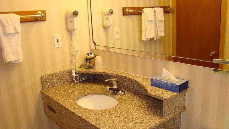 Фото Best Western Adirondack Inn