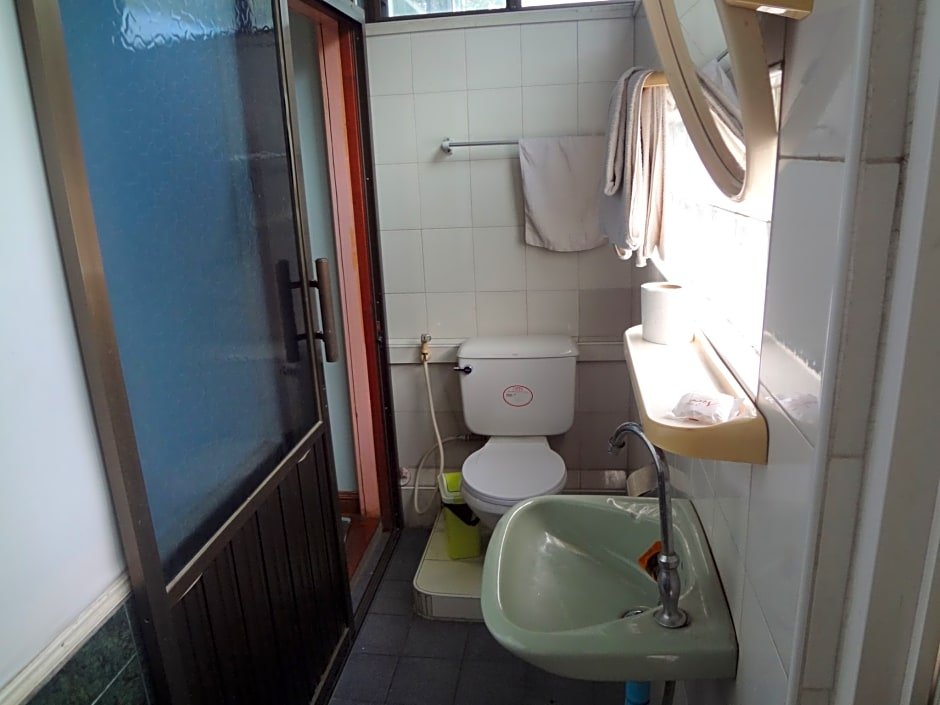 Фото Golden City Hotel