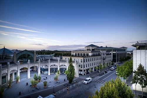 Гостиница L'Elysee Val D'Europe Hotel