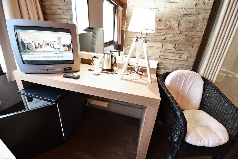 Фото Hôtel Le Relais