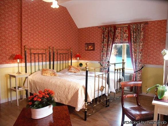 Фото Hotell Torpa Pensionat