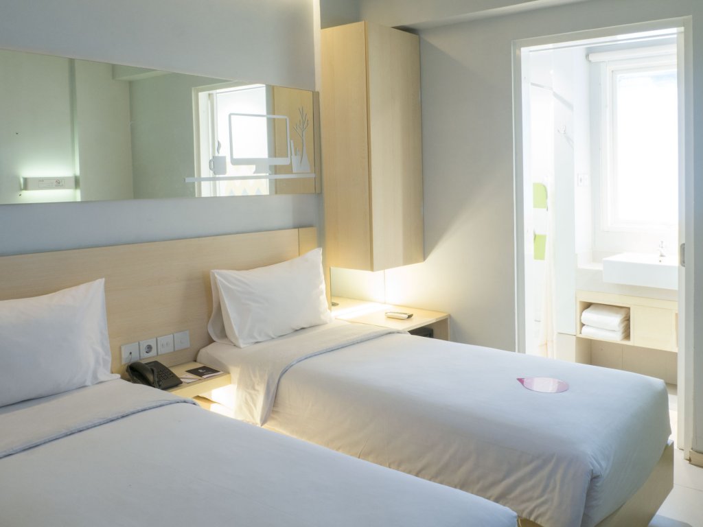 Фото Cleo Hotel Jemursari