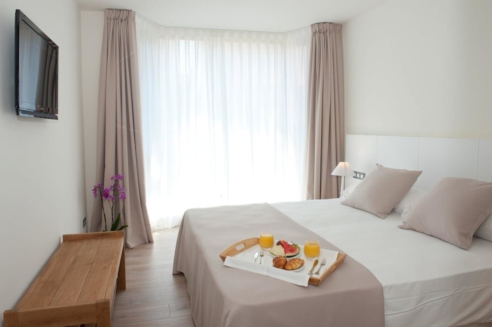 Фото Hotel el Petit Convent