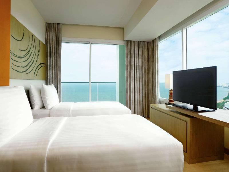 Фото Movenpick Siam Hotel Na Jomtien Pattaya - Sha Extra Plus