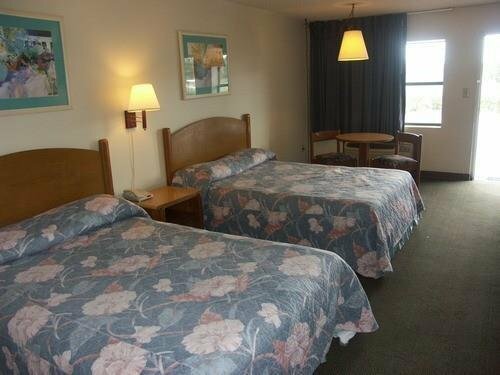 Гостиница Quality Inn & Suites Grove City - Outlet Mall