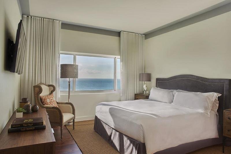 Фото Nautilus Sonesta Miami Beach