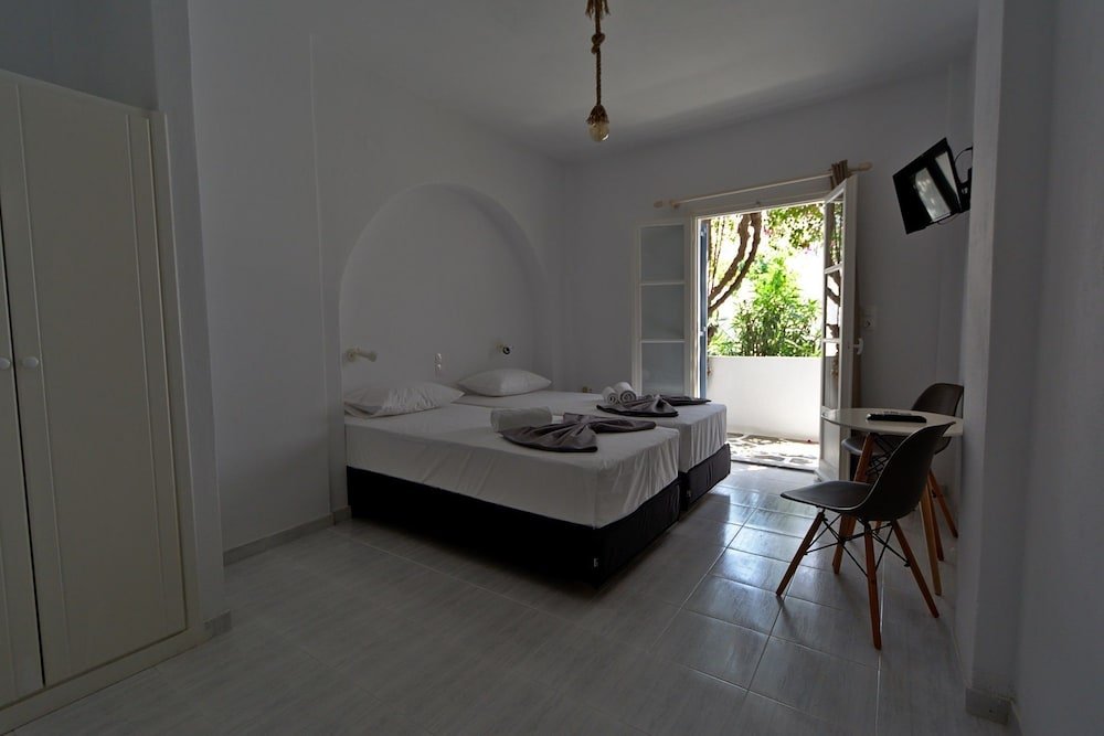 Фото Teoria Paros Matsas Windmill