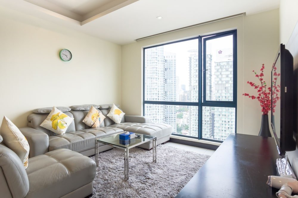 Фото Yelloduck Rooms & Apartments @ Casa Residency