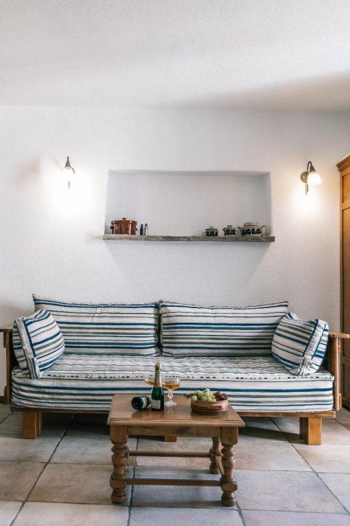 Фото Gratsias Luxury Apartments