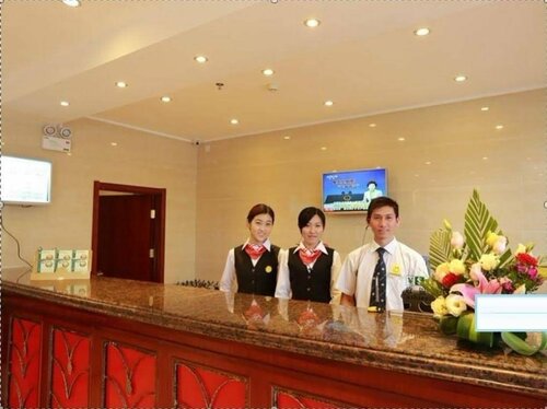 Гостиница Greentree Inn Sanya Hexi District Chunyuan Seafood Square Express в Санье