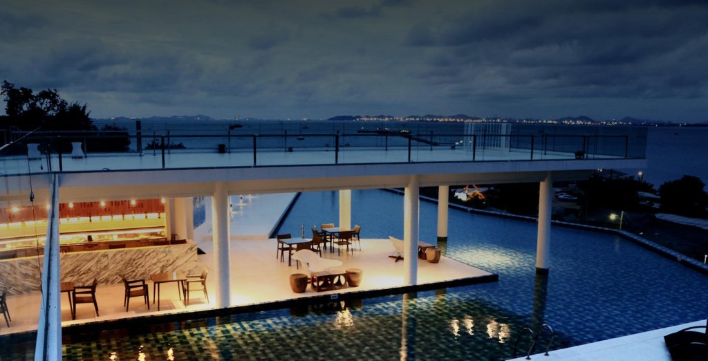 Фото Tsix5 Hotel