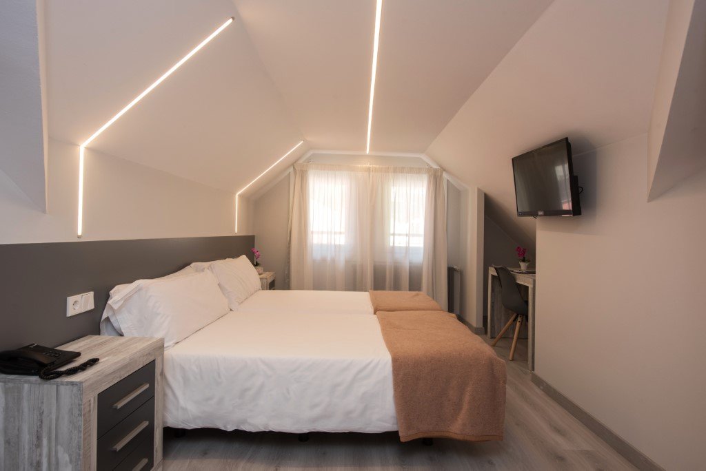 Фото Evenia Oros