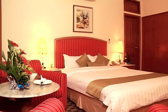 Фото Hotel Swiss Garden