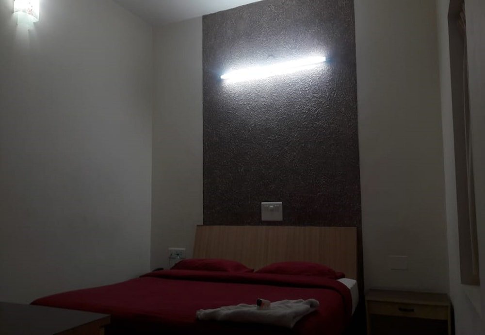 Фото Hotel Sapthagiri Nest