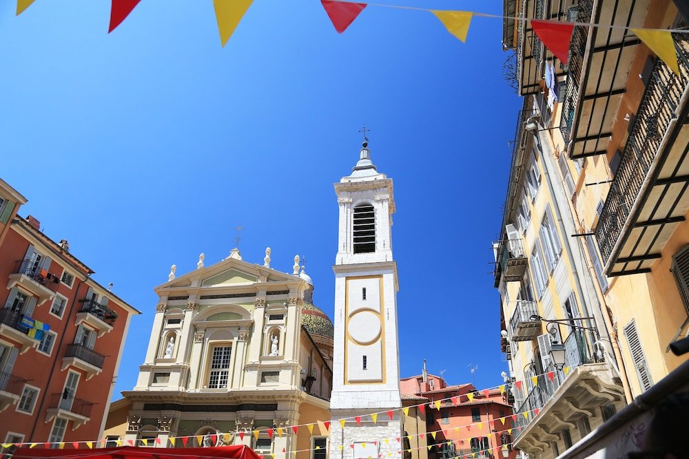 Фото Yelo Jean Médecin powered by Sonder