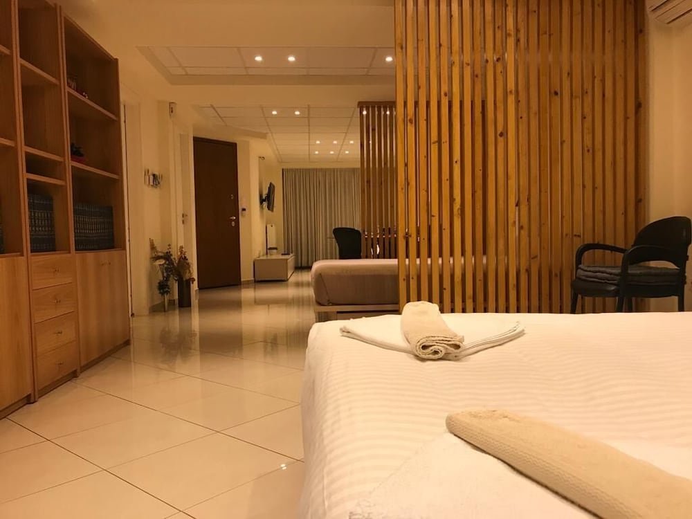 Фото Hector Apartment Airport