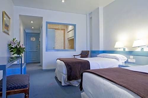 Фото Espahotel Plaza de España