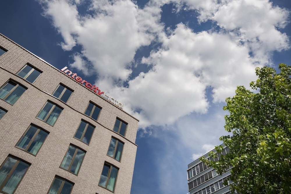 Фото IntercityHotel Saarbrücken