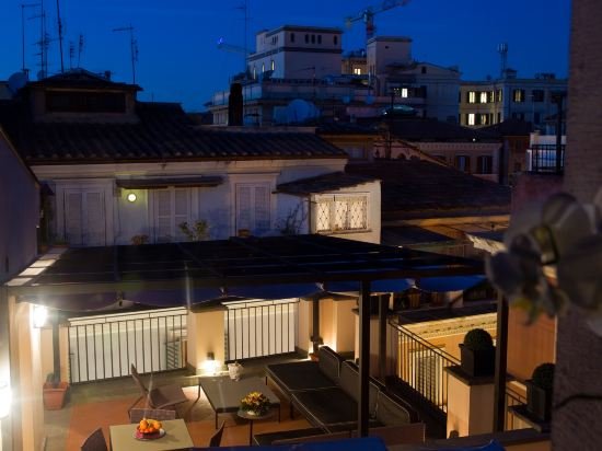 Фото Trevi Palace Luxury Inn