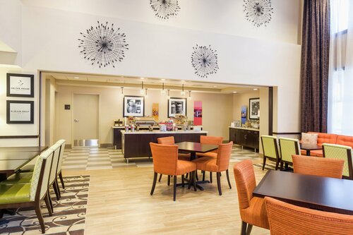 Гостиница Hampton Inn & Suites San Bernardino в Сан-Бернардино