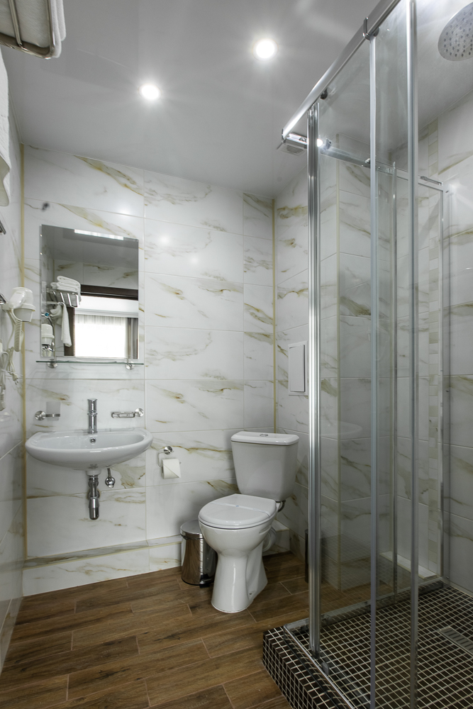 Фото Фемили отель