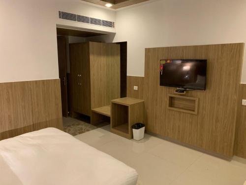 Фото Moustache Delhi