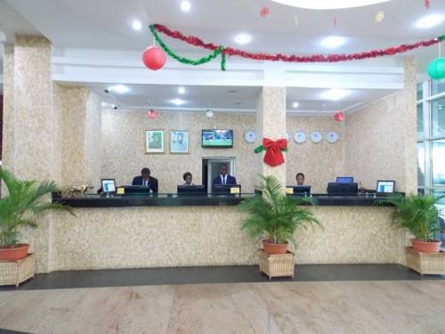 Фото отеля 2