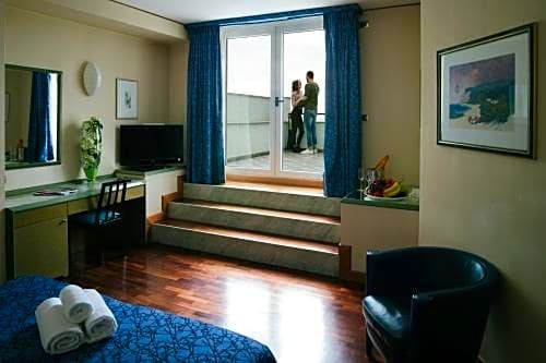 Фото Hotel Royal