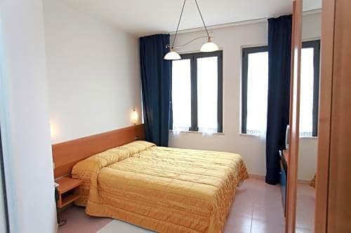 Фото Hotel Athena