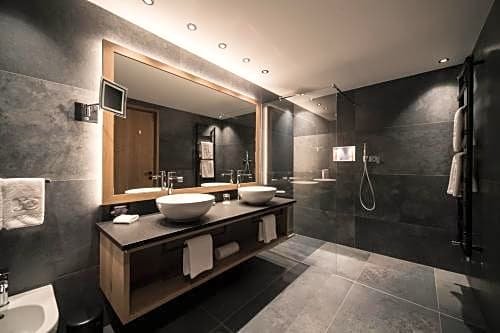 Фото Romantik Hotel Cappella