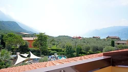 Фото Hotel Majestic Palace