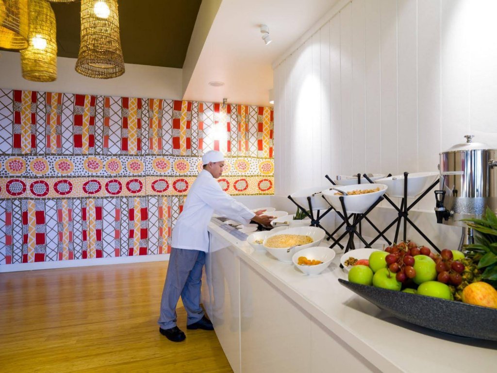 Фото Vibe Hotel Darwin Waterfront