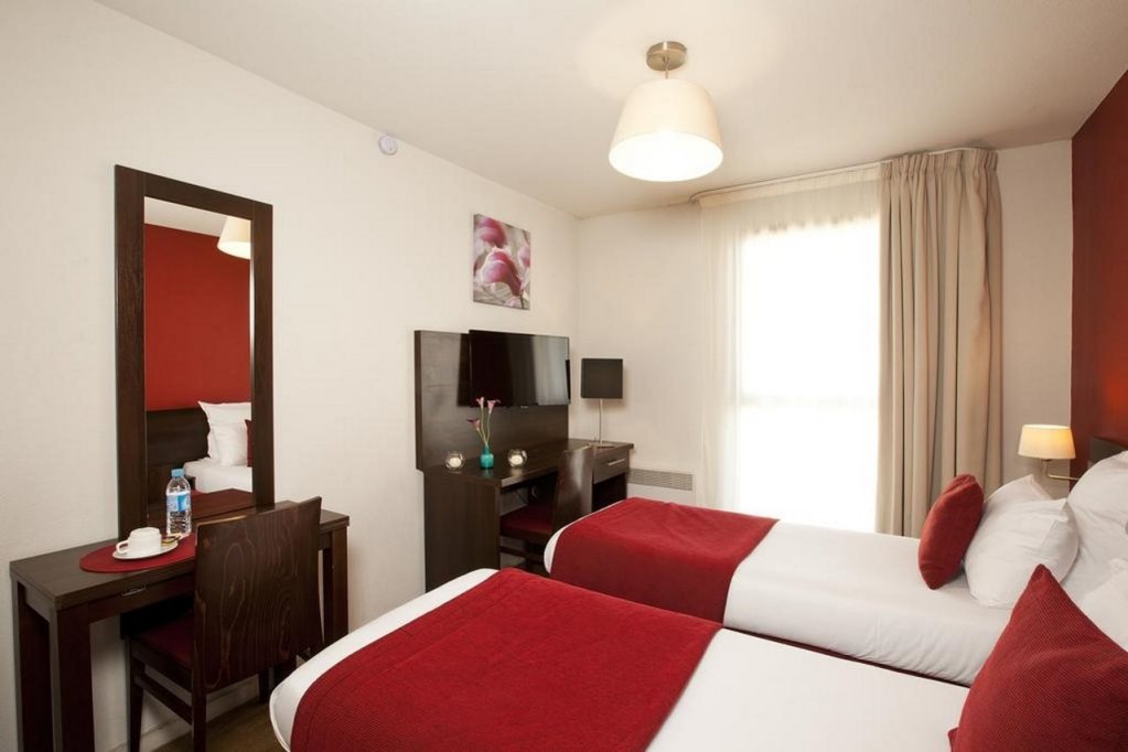 Фото Séjours & Affaires Paris Malakoff